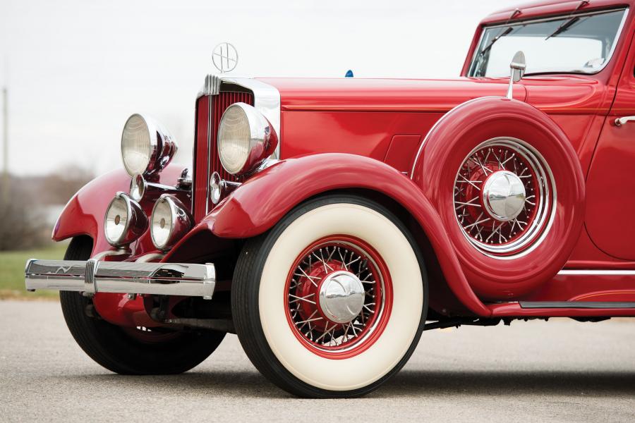 Детали экстерьера Hupmobile Model I-226 Coupe 1932 года  (фото 7 из 7)